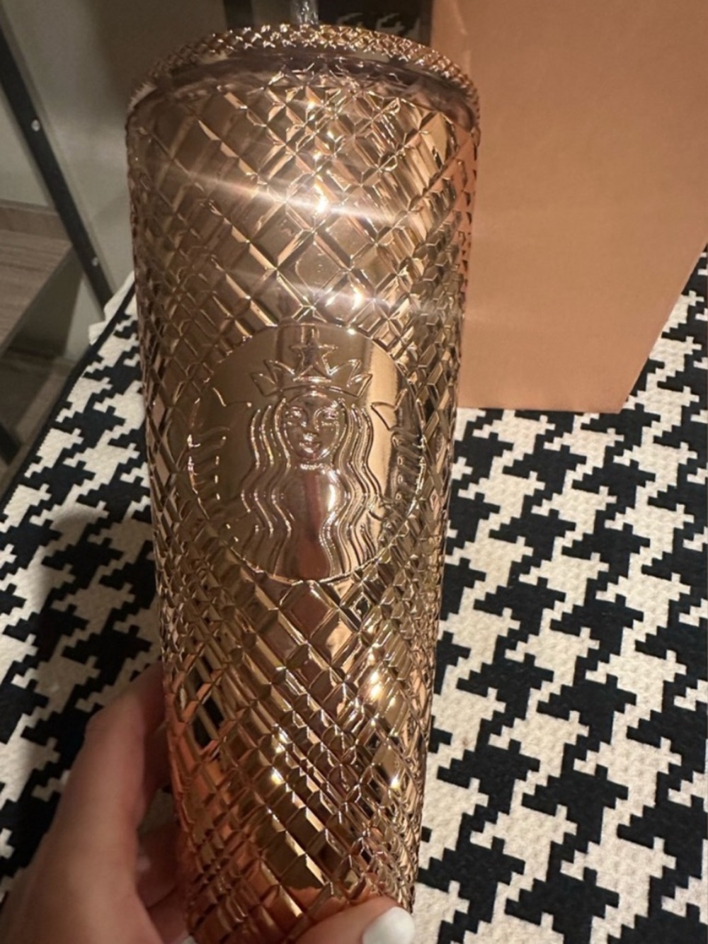 NEW Limited Edition Rose Gold Starbucks Cup! - Picture 2 of 4